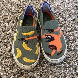 Kids size 12 Rothy’s